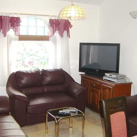 Cozy Holiday Home With Private Pool In I An Holiday home *